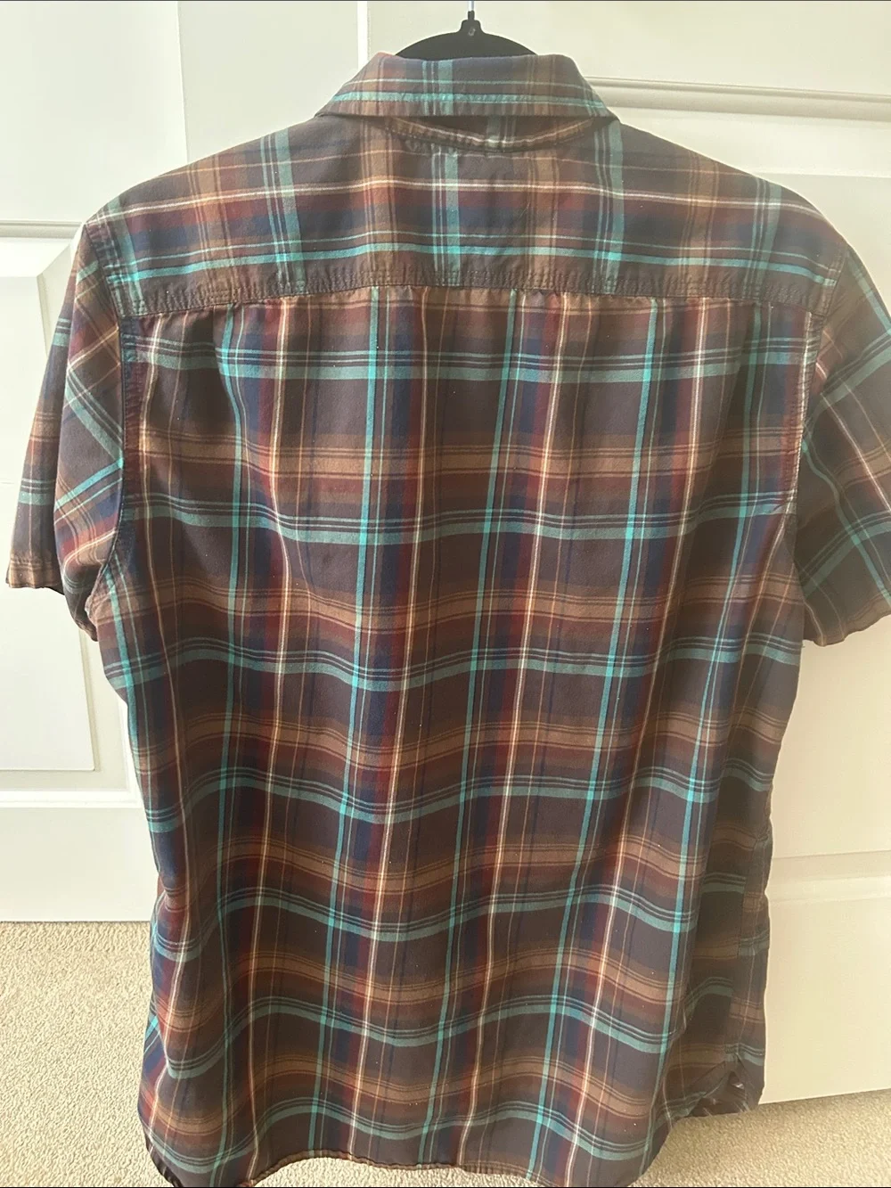 The North Face Brown & Turquoise Plaid Short-Sleeve Button-Up Shirt